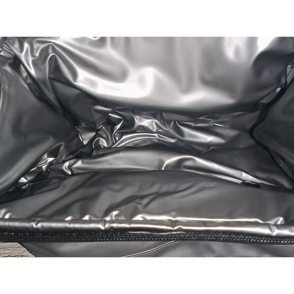 Vintage Igloo 2004 NCAA Final Four San Antonio Basketball Cooler Bag Rare - Picture 3 of 6